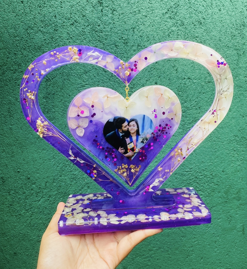 Anniversary heart photo stand — handcrafted resin art by Resin Gallery by Suu