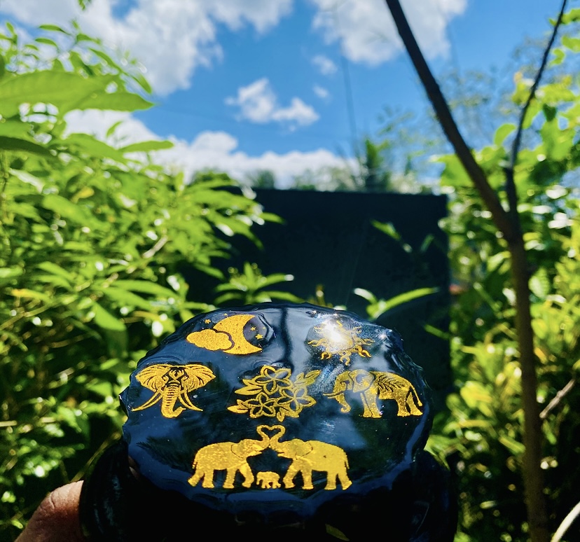 Elephant silhouette resin wall plaque — handcrafted resin art by Resin Gallery by Suu