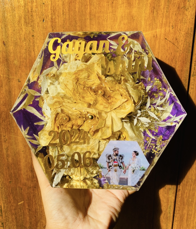 Hexagon bridal bouquet block — handcrafted resin art by Resin Gallery by Suu